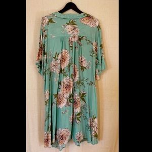 Floral Knee-length Dress